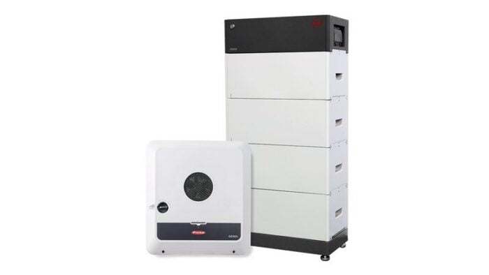 BYD 11.04 kWh Battery (4 × BYD HVM2.76) + Fronius GEN24 5.0 Plus Inverter - GoGetBattery